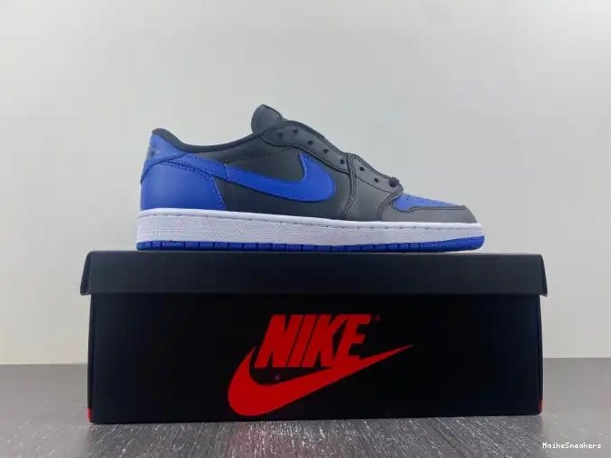 MaikeSneakers 705329-004 Royal (2015) Jordan Retro Low 1 0510